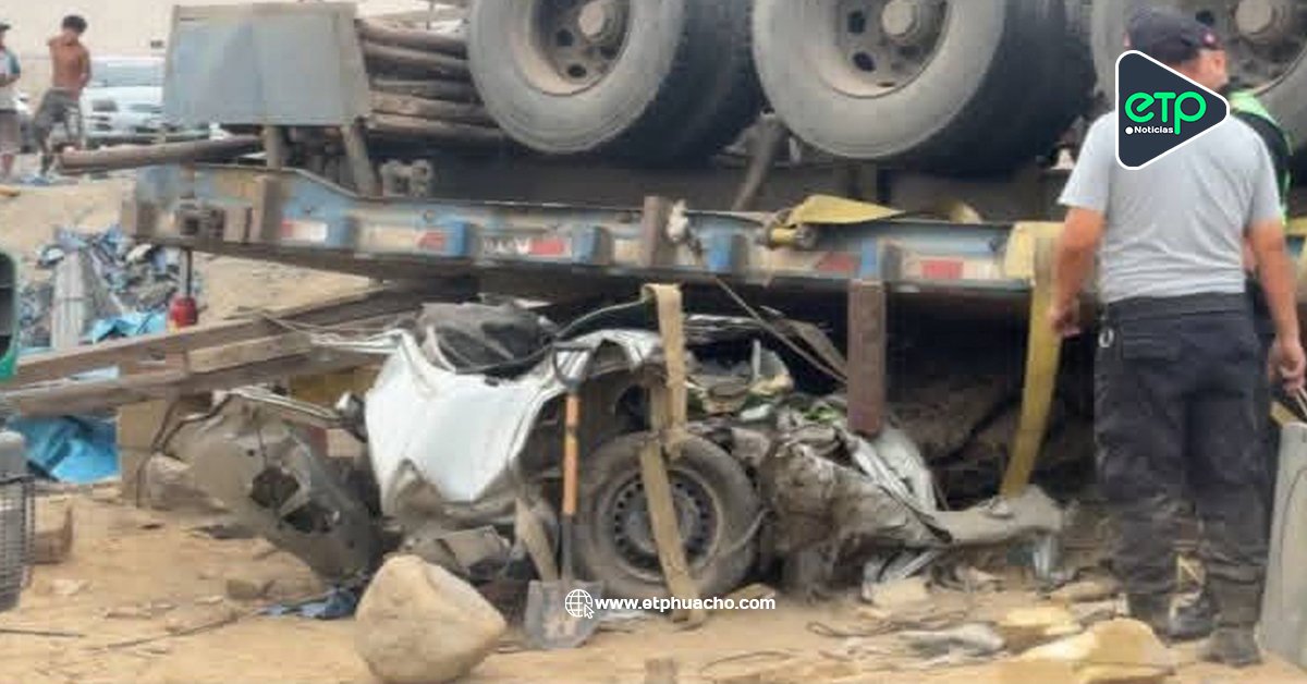 Tragedia en la Panamericana Norte: Tráiler aplasta minivan y deja varios fallecidos, entre ellos una mujer con su bebé