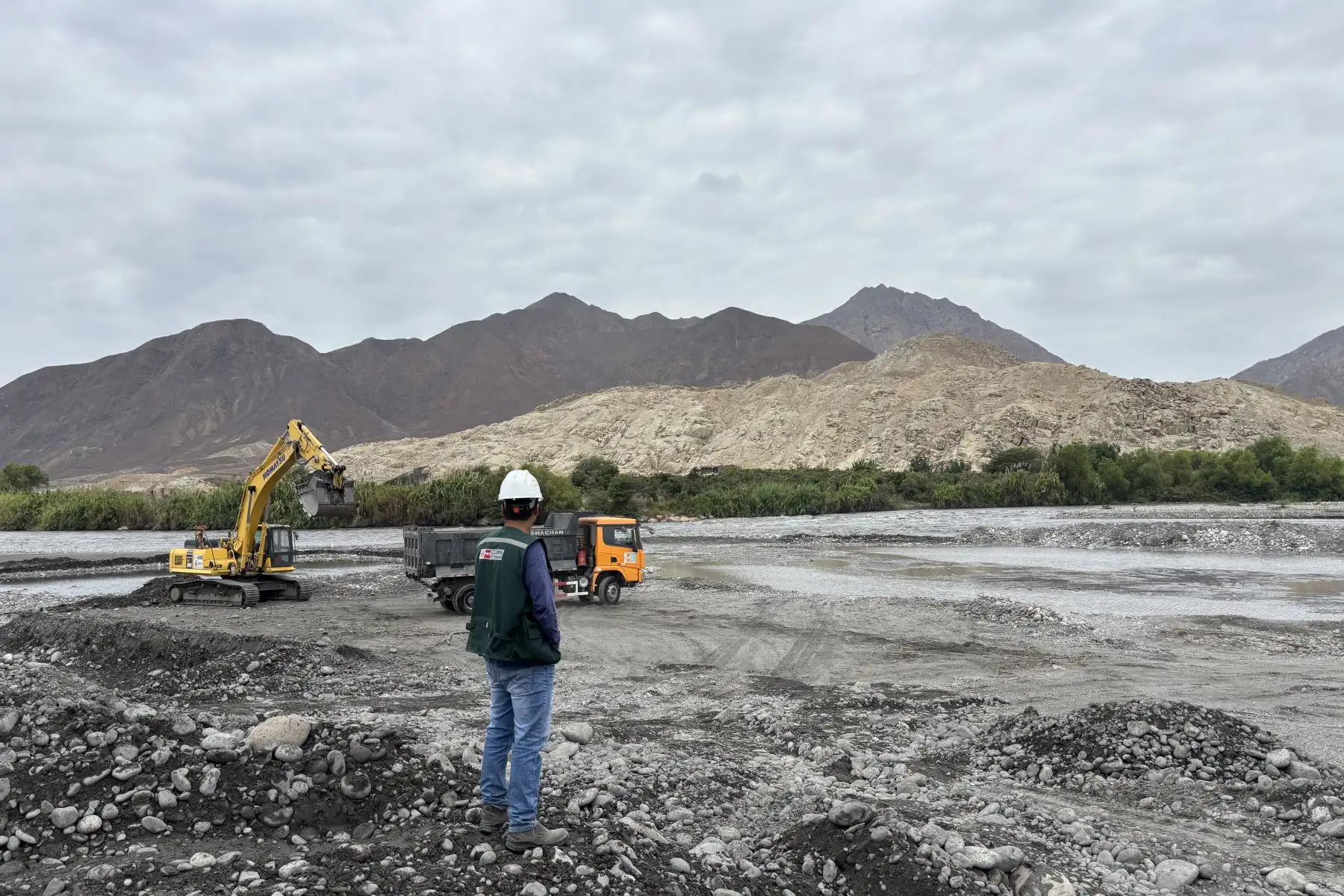 ANA retira sedimentos equivalentes a 269 piscinas olímpicas de cauces de ríos y quebradas