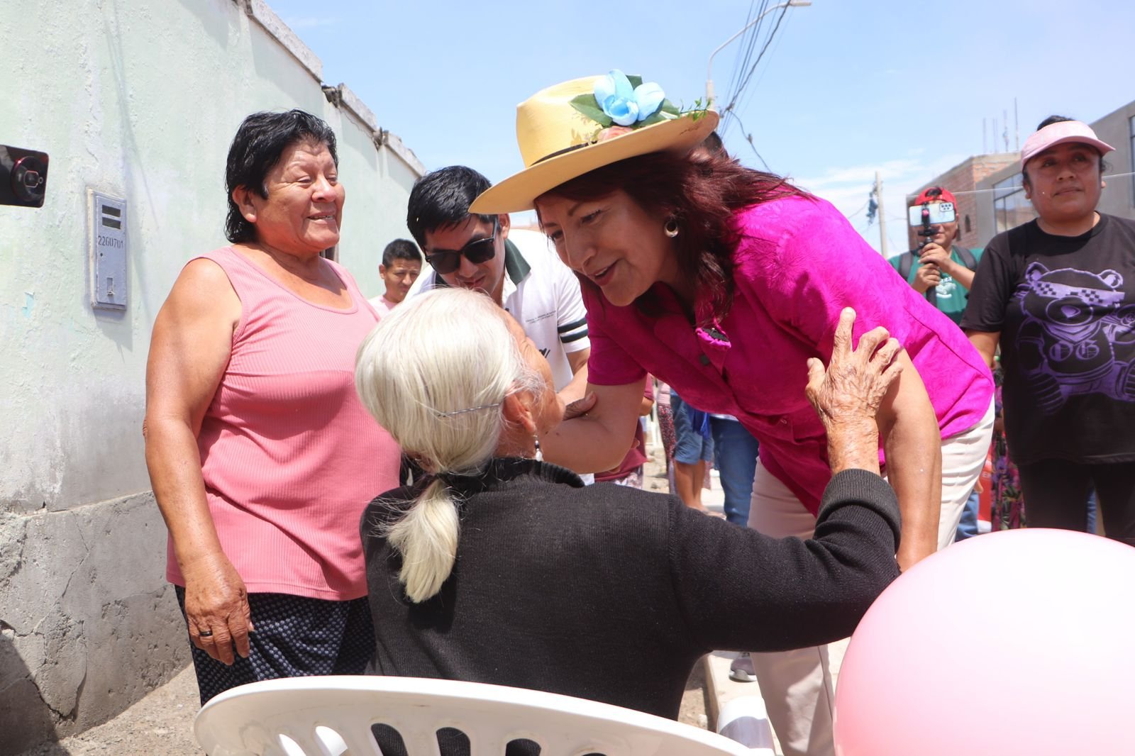 ¡Revolución en Salud y seguridad! Végueta recibirá dos ambulancias de última generación y refuerzo policial